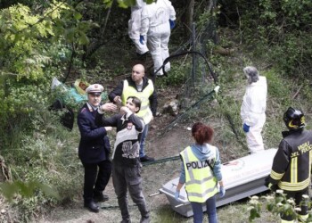Bus in scarpata: arrestato l’autista