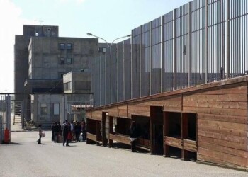 Carcere Catanzaro, picchiato assistente