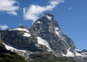 Cervino, scatta obbligo prenotare bivacco