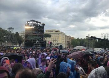 Concertone chiude con ‘Bella ciao’, polemiche social 