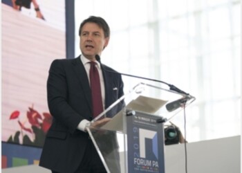 Conte, internet è diritto fondamentale