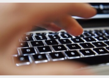 Cyber-gang svuota 40mila conti