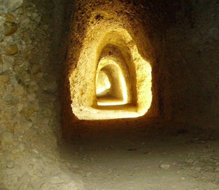 Dal 25 maggio riaprono le grotte di Atri