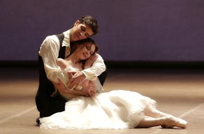 Danza: dal ‘Lago’ a ‘Proust’ presentata alla Scala stagione balletto  