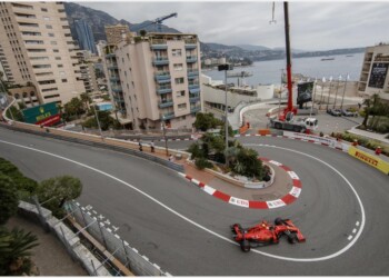 F1: Hamilton domina Fp2, Vettel terzo