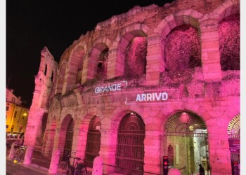 Giro: Verona si tinge di rosa