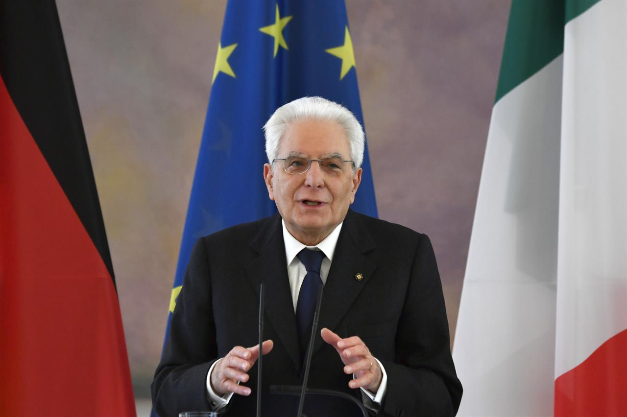 Il piano di Mattarella se cade Conte: un Governo tutti contro Salvini