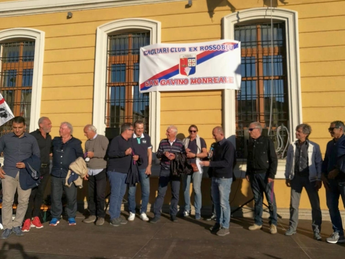 Inaugurato il Cagliari club Ex Rossoblù
