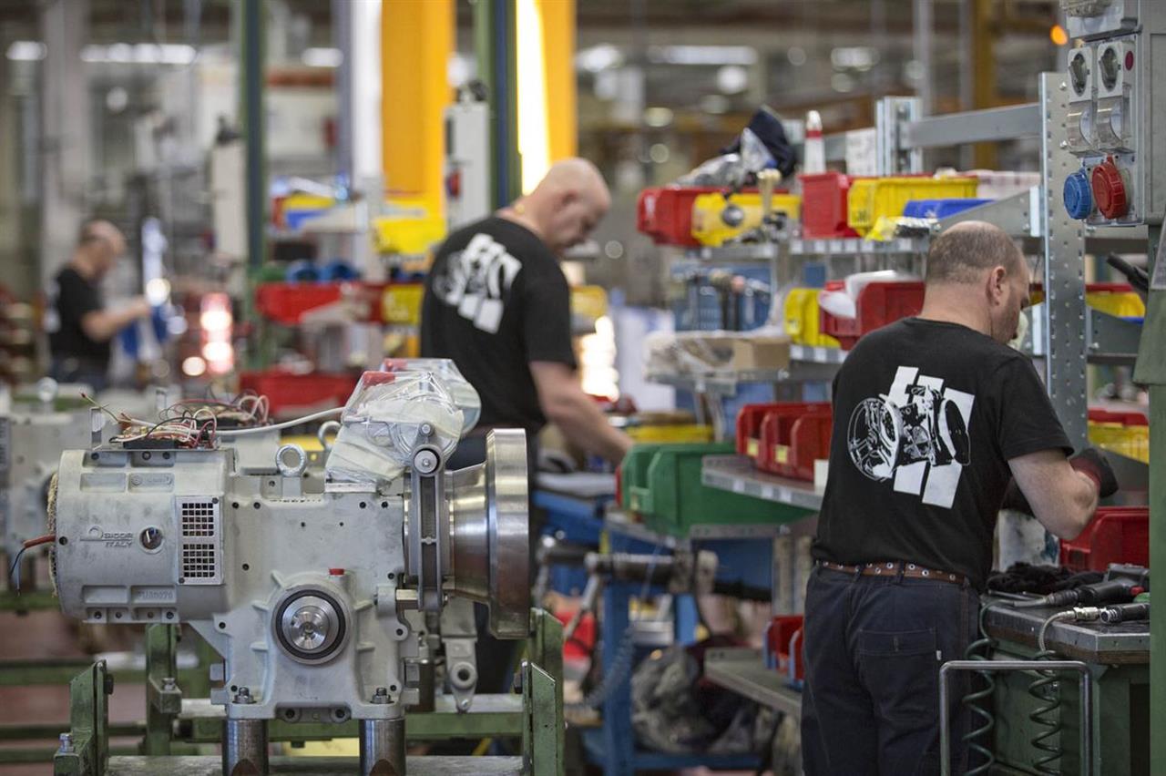 Intesa Sanpaolo e Prometeia vedono la ripresa del manifatturiero italiano