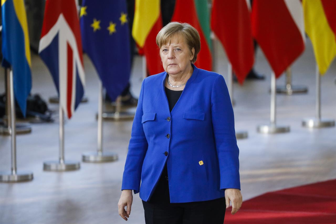 La battaglia di Merkel contro Salvini e Orban
