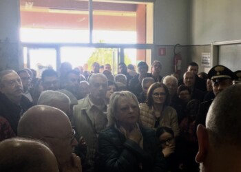 Laboratorio analisi a rischio, protesta