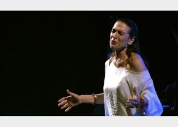 Lina Sastri al Brancaccio a Roma con “Pensieri all’improvviso”