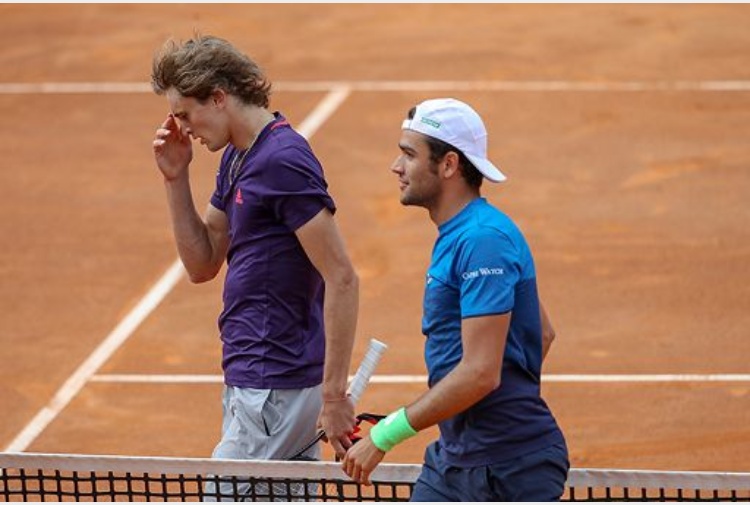 Open Bnl, Matteo Berrettini batte Zverev e accede agli ottavi