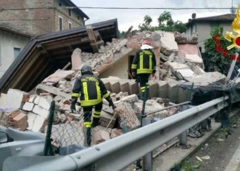 Palazzina esplode, un ferito grave