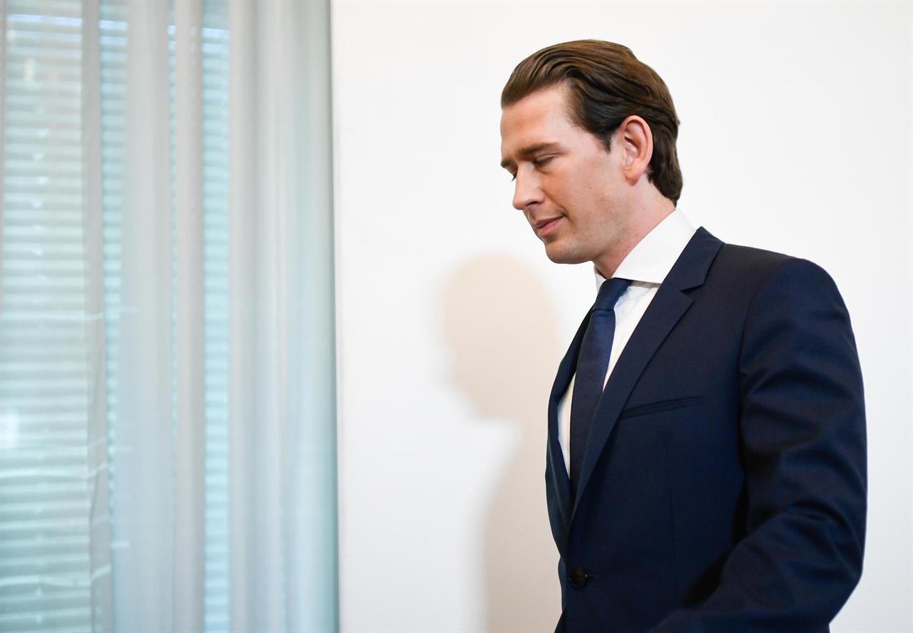 Perché il cancelliere austriaco Sebastian Kurz rischia di cadere