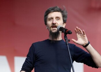 ‘Pierino e il lupo’, prima per Celestini