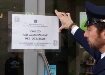 Salvini, guerra a cannabis. Chiusi 2 shop