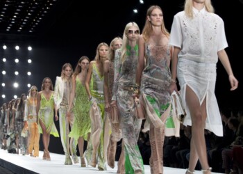 l’Italia?Una vetrina di grandissima importanza nel mondo, per  la moda e i suoi esclusivi show.