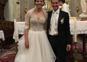 Sposi in giorno elezioni, al seggio prima del ‘sì’