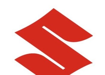 Suzuki viaggia a gonfie vele