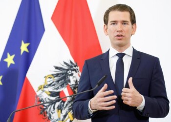 Ue: Kurz, sanzioni a chi viola bilancio