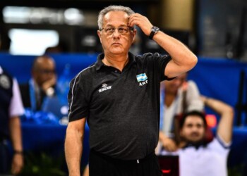 Velasco, smetto senza aspettare declino