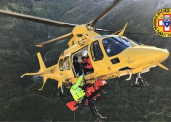 Volo 5 mt durante cordata nel Pesarese