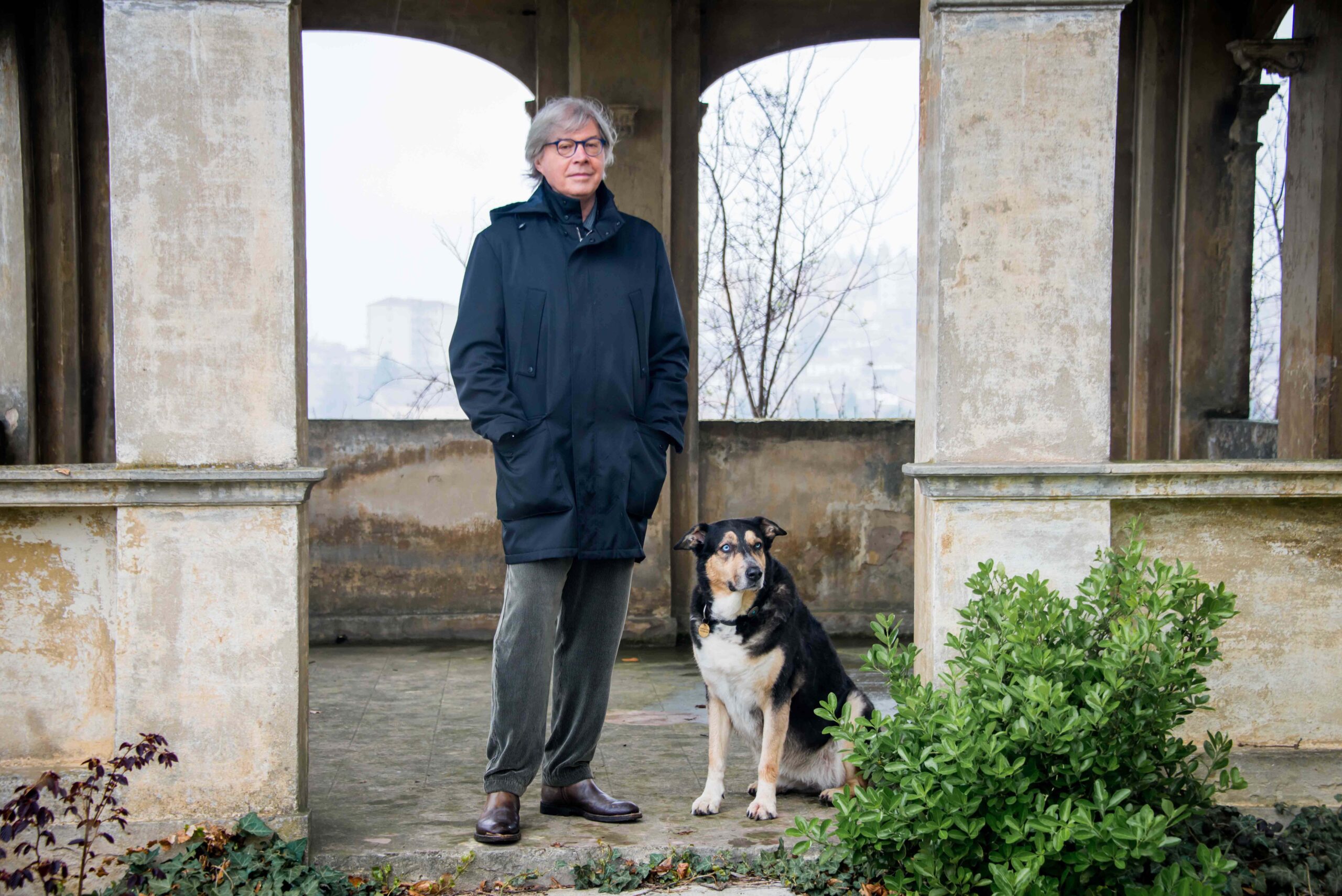 Almo Nature non appartiene più a un umano, ma allo scopo della  Fondazione Capellino: la difesa dei cani, dei gatti e della biodiversità