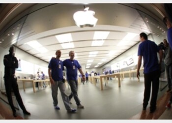 Apple, integrativo per 17 store italiani