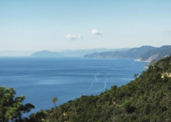 Assalto turisti in Liguria, code