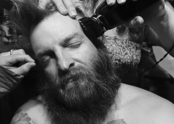 CAMERA DOPPIA – Larry Fink. Unbridled Curiosity / Jacopo Benassi. Crack