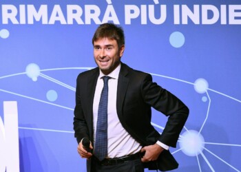 Cari gialloverdi, volete i minibot? Ok, ma usateli per pagare i vostri stipendi