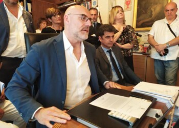 Chieti, si dimette il sindaco Di Primio