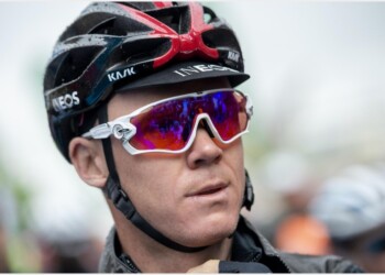 Ciclismo:Froome si rompe femore e gomito