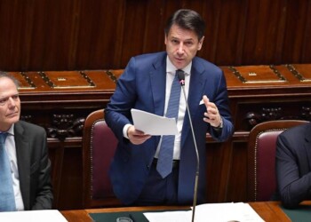 Conte: l’Italia vuole rispettare le regole Ue ma decisi su nostra linea
