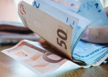 Dai contratti a termine al salario minimo, gli altolà della Lega a M5s sul lavoro