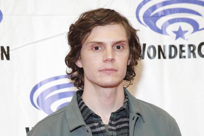 Evan Peters premiato al Gff