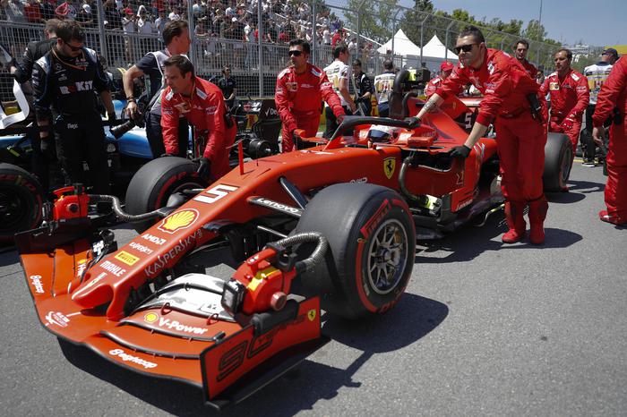 F1: penalità Vettel, istanza Ferrari