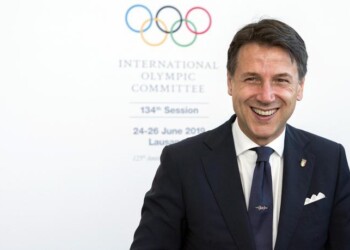 Giochi ’26:Conte con cravatta per Genova