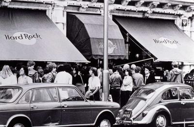 Hard Rock Cafe lancia nuovo menu tra note e dj set  