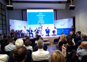 Intesa Sanpaolo: 15 ‘Imprese Vincenti’