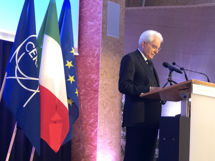Mattarella, inaccettabili gli scetticismi al metodo scientifico