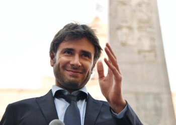Provaci ancora, Dibba: ecco l’ultima arma dei Cinque Stelle per sopravvivere al crollo di Di Maio
