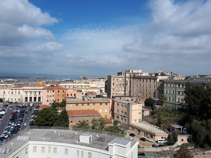 Ragazza denuncia, picchiata a una festa