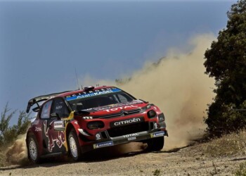Rally Italia: Ogier subito in testa