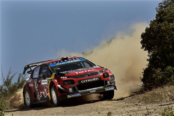 Rally Italia: Ogier subito in testa