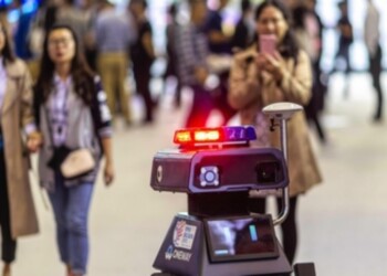 Robot imparano a lavorare accanto a uomo