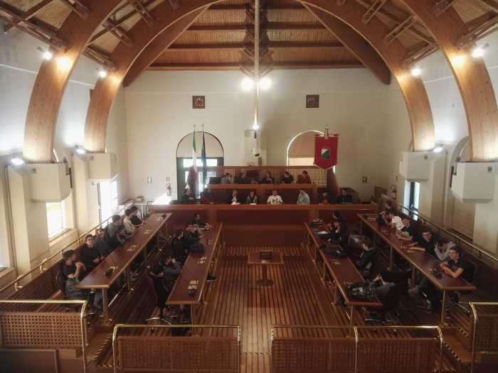 Taglio vitalizi, via libera in Abruzzo