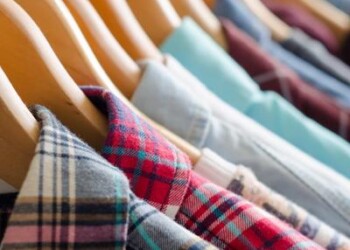 Sostenibilità: 61% consumatori attento anche quando acquista vestiti  