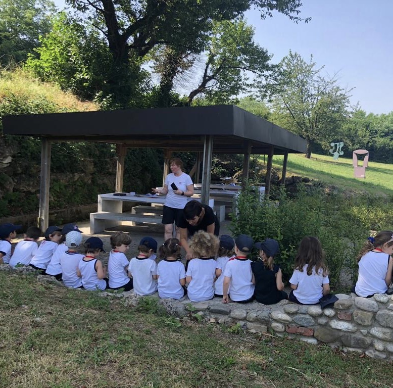 CS Educare con l’arte, 8 bambini su 10 migliorano il rendimento scolastico grazie alla pittura